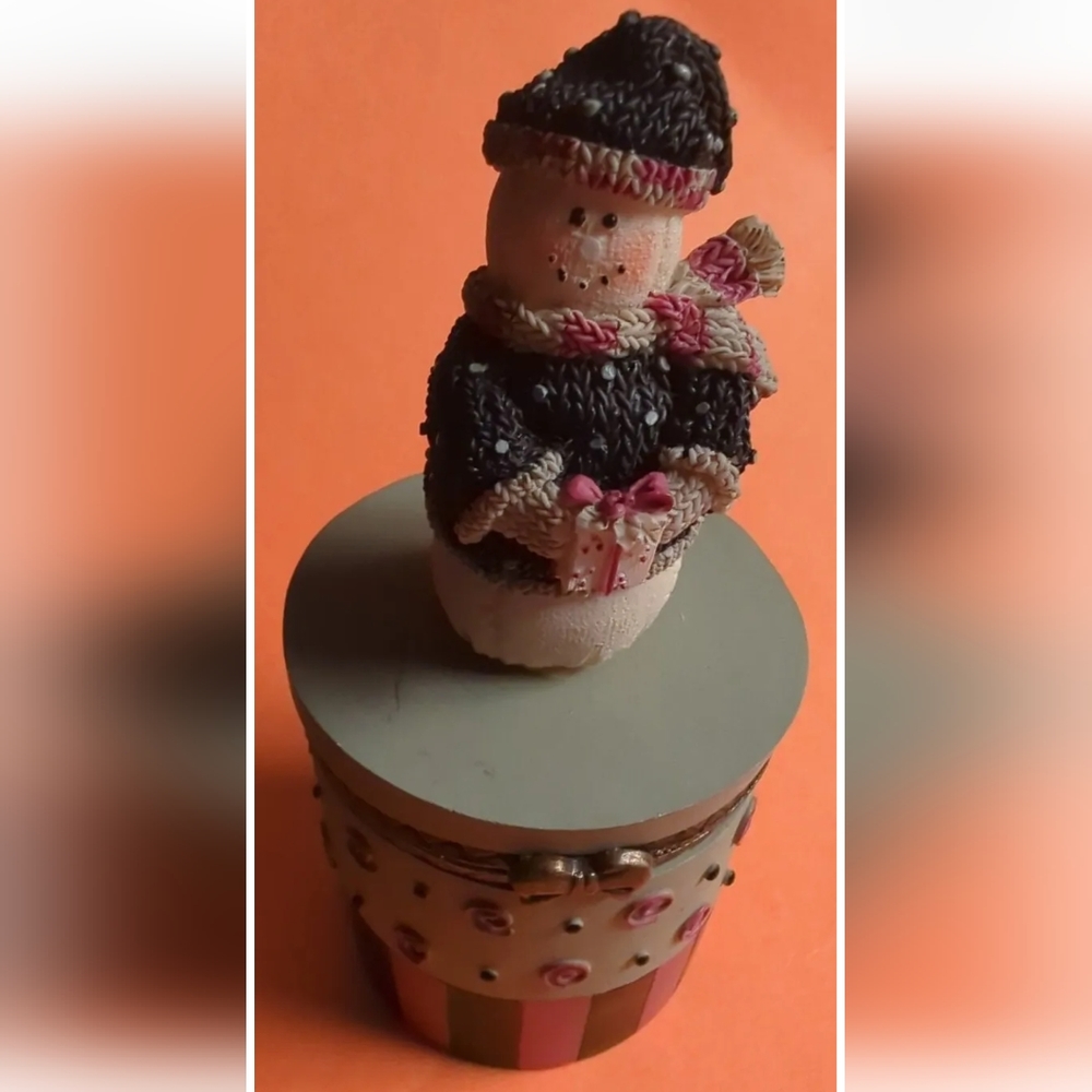 Vintage Miss Heather's Plum Pudding Snowmen Trinket Box - Adorable Decoration!